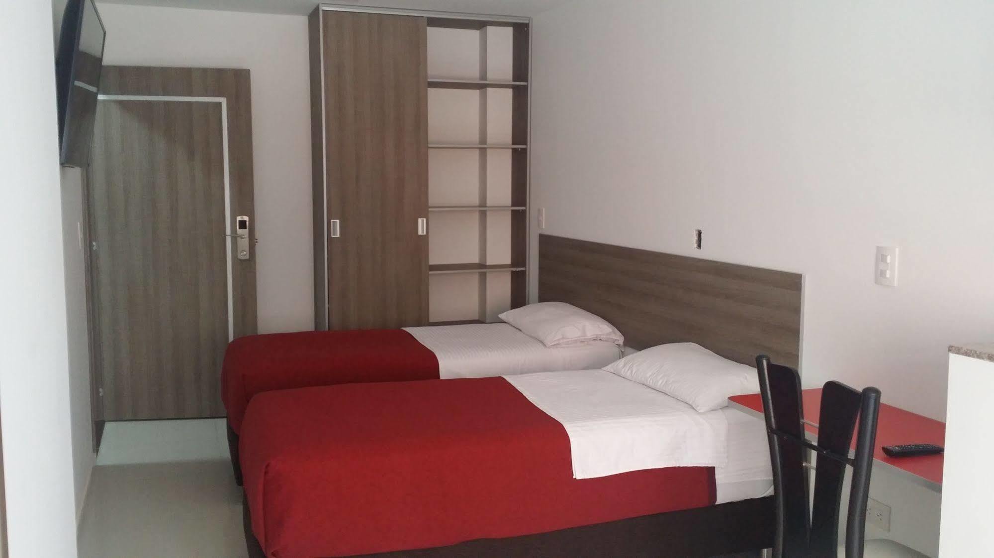 A Bogota On Holidays By Open - Hotel Cas-Embajada Americana Eksteriør bilde